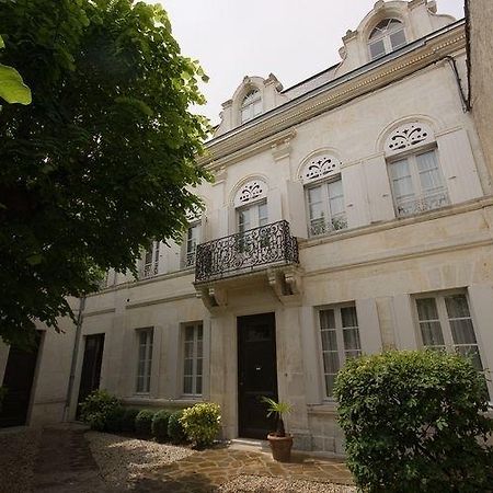 Chambres D'Hotes Les Tilleuls Cognac Buitenkant foto